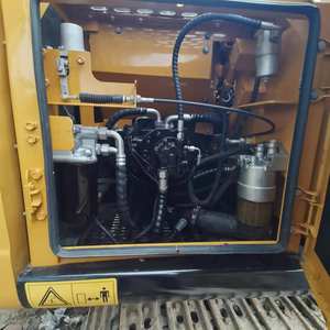 Excavatrice hydraulique d'occasion Sany 135, excavatrice d'occasion de 13 tonnes, excavatrice Sany SY135C de 13 tonnes, petite excavatrice sur chenilles d'occasion - Product Image 4