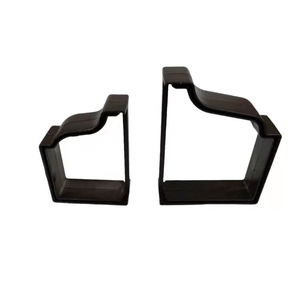 Collier <span class=keywords><strong>de</strong></span> serrage carré moderne en aluminium coloré pour <span class=keywords><strong>gouttière</strong></span>, système <span class=keywords><strong>de</strong></span> drainage des eaux pluviales et raccord <span class=keywords><strong>de</strong></span> <span class=keywords><strong>gouttière</strong></span> d'hôtel - Product Image 1