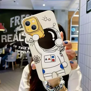 เคสโทรศัพท์มือถือซิลิโคน TPU ลายการ์ตูนนักบินอวกาศน่ารัก สำหรับ <span class=keywords><strong>iPhone</strong></span> 16 15 14 Pro <span class=keywords><strong>Max</strong></span> 13 12 11 <span class=keywords><strong>Xs</strong></span> Xr - Product Image 6