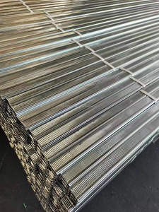 Support métallique <span class=keywords><strong>pour</strong></span> plafond en métal R203, utilisé <span class=keywords><strong>pour</strong></span> l'installation de <span class=keywords><strong>plaques</strong></span> de plâtre Knauf - Product Image 2