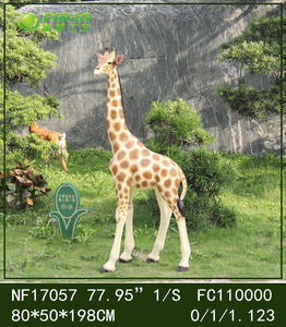 大型等身大ファイバーグラス製キリン像、手作り、耐候性、屋外ガーデンオーナメント、アールデコデザイン - Product Image 3