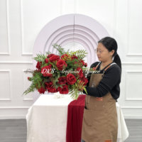 Nouvelle Arrivée Boule de Fleurs Écologique Faite Main Style Monet Rose Hortensia Éco-Chic pour Décoration de Demande en Mariage et Hôtels