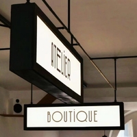 Cube lumineux de boîte à lumière de logo personnalisé, Panneau lumineux sans fil carré multicolore à LED RVB, Panneau lumineux pour événements d'entreprise
