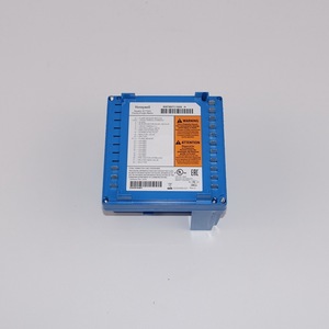 Contrôleur de Combustion au Gaz Honeywell RM7897C1000 120V, Spécialement Conçu pour les Systèmes de Brûleurs, Fabriqué aux États-Unis - Product Image 4