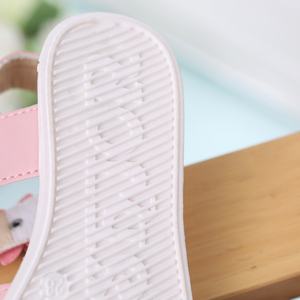 Novedad <span class=keywords><strong>de</strong></span> verano, sandalias romanas planas para niñas, zapatos <span class=keywords><strong>de</strong></span> playa para niños con hermosas flores, sandalias para exteriores para bebés - Product Image 5
