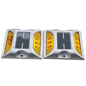 Nuevo Marcador LED de Advertencia, Reflectante, Solar, de Plástico, para Carreteras - Product Image 1