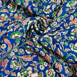 100% 真丝印度桑格内里跑步天然丝制作漂亮的印花面料不同颜色设计的布料批发