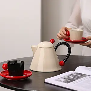 Conjunto de utensílios de cerâmica para bebidas em cor de contraste simples Ins, bule de chá e caneca de café em cerâmica requintada