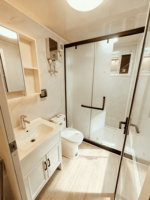Conteneur préfabriqué moderne de luxe extensible de 20 pieds/30 pieds/40 pieds avec salle de bain et cuisine, maison conteneur avec mur fenêtre