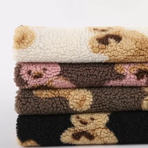 Tissu en polaire sherpa d'agneau 100 % polyester tricoté, respirant, motif jacquard ours en peluche mignon, poids moyen, chaud et doux, pour <span class=keywords><strong>veste</strong></span> à capuche de jouet - Product Image 3