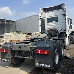 รถบรรทุกหัวลากมือสอง Sinotruk Sitrak C7H 6x4 540 แรงม้า ยูโร 5 สำหรับงานหนัก ราคาดี มีสินค้าในสต็อก - Product Image 6