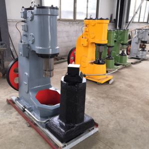 Marteau de forgeage pneumatique série C41 6kg/20kg/40kg/55kg/150kg avec composants du noyau du moteur - Product Image 3