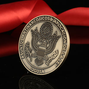 Euramerican Antique Bronze Rétro Tarot Pièce Antique Laiton Constellation Géomancie Pièce Croix Logo Fengshui Souhait Bénédiction Cadeau - Product Image 3