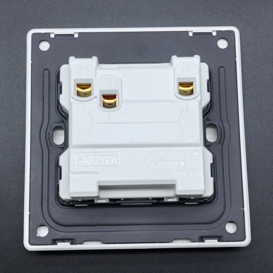 VNX Wholesale Quality One Gang Light Switch 220v Outlet UK Universal Wall Socket