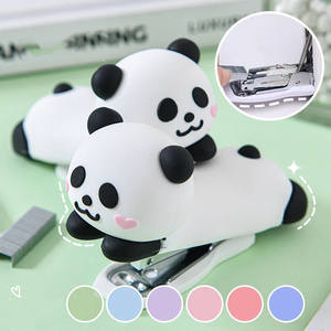 Papelería escolar de oficina personalizada, nuevo diseño, forma de Animal Panda de dibujos animados, grapadora pequeña No 10, grapadora bonita de tamaño Mini - Product Image 2