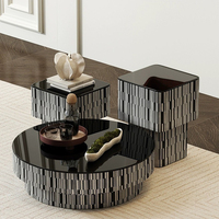 Table basse minimaliste moderne à rayures noires et blanches avec placage en bois et combinaison de table basse en verre trempé