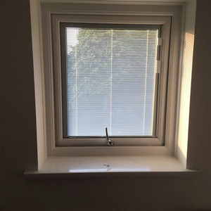 Rèm Phong Cách Kinh Doanh Điều Khiển Lò Xo Trong Rèm <span class=keywords><strong>Venetian</strong></span> Kính Đôi Để Trang Trí Văn Phòng - Product Image 4