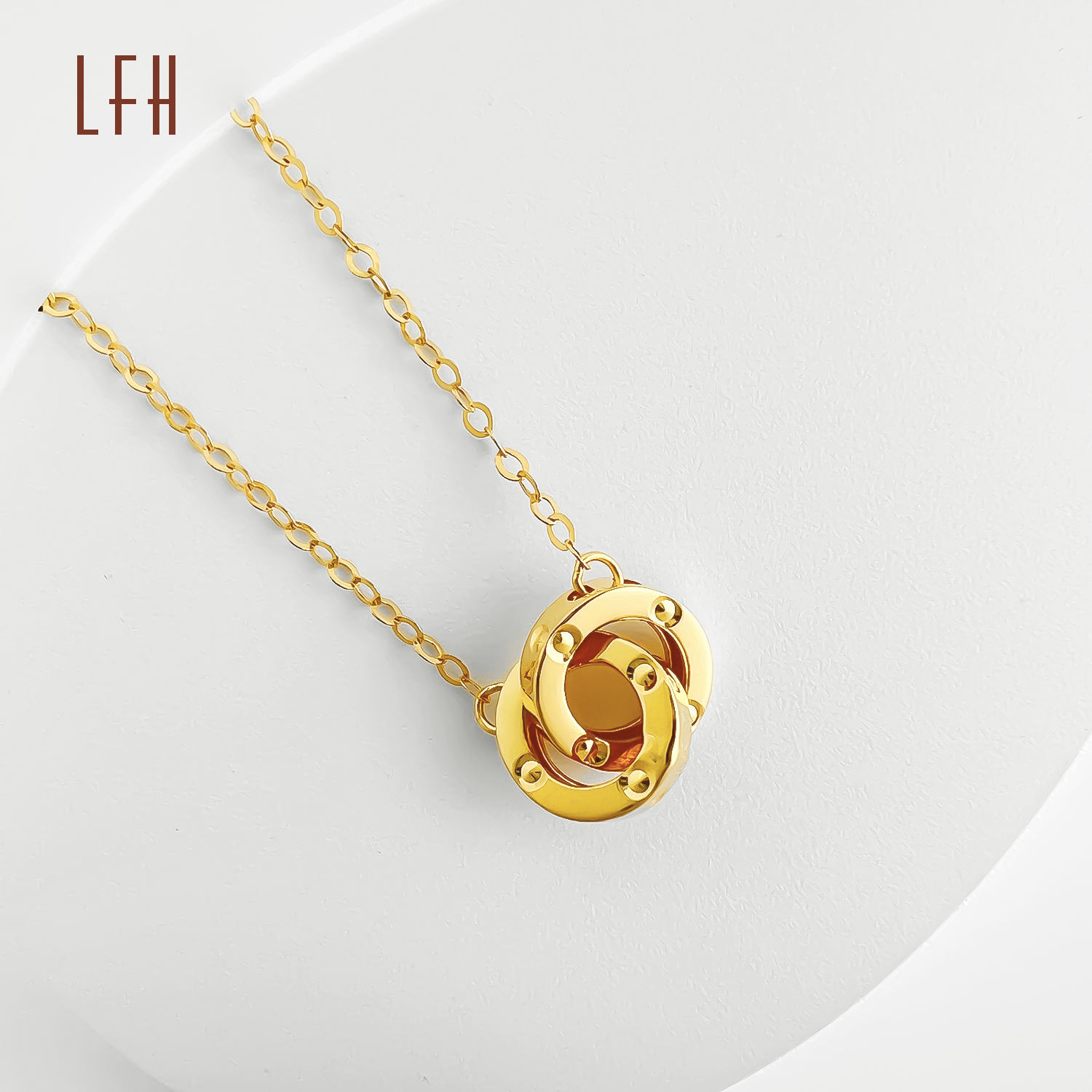 สีเหลืองทอง