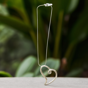 สร้อยคอจี้รูปหัวใจสแตนเลสสตีล ชุบทอง PVD ทนทาน แฟชั่นทันสมัย - Product Image 3