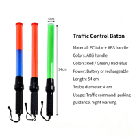 Bâton de signalisation LED rechargeable 54 cm, rouge et vert clignotant, étanche IP65, pour contrôle de sécurité manuel