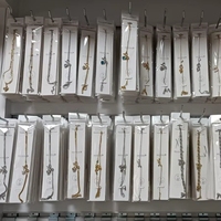 Bracelet en or imperméable et inaltérable en acier inoxydable, assortiment de bijoux pas chers en gros pour mariages