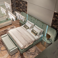 Kopfteile für Kingsize-Betten Luxuriöses Italienisches Luxusbettgestell Modernes Kingsize-Polsterbett Luxuriöses Kingsize-Bett
