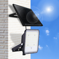 KCD Boîtier en aluminium pour parking Projecteur solaire commercial grand angle 2400lm 200W 300W 500W 1000W Projecteur solaire étanche