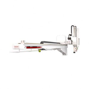 Bras robotisé à 5 axes avec servomoteur AC, robot servo à cinq axes pour machine de moulage par injection de pots de fleurs en plastique - Product Image 2