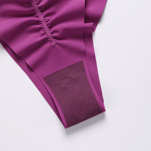 Culottes en soie glacée pour femmes, string sexy taille basse avec logo à la taille, écologiques et respirantes - Product Image 5