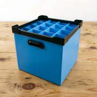 Boîte de rangement empilable en plastique ondulé pour bouteilles et verrerie, caisse de transport en plastique ondulé pour vaisselle avec cloison