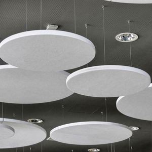 Panneaux de <span class=keywords><strong>plafond</strong></span> écologiques Suspension <span class=keywords><strong>acoustique</strong></span> de carrelage isolant en laine de fibre de verre Déflecteur insonorisé - Product Image 1