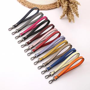 Cordón de cuero PU personalizado con llavero metálico para coche, cartera, correa de muñeca, cordón portátil antipérdida para teléfono de negocios - Product Image 2