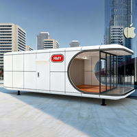Maison capsule spatiale de style cabane en bois moderne avec piscine en fibre de verre et tente gazebo Uplion pour une vie de plein air de luxe