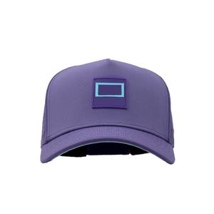 หมวกแก๊ปตาข่ายแบบกำหนดเอง OEM พร้อมโลโก้ 5 แผง ปีกโค้งเล็กน้อย แบบ Snapback ป้ายยางกันน้ำ หมวกกอล์ฟ - Product Image 2