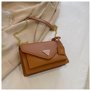 Sac bandoulière à large sangle, sac de tous les jours confortable et anti-stress, sac pour femme élégant et sophistiqué. - Product Image 6