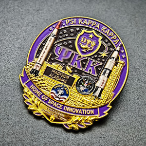 Épingles vintage en alliage de zinc et laiton, motif écusson d'alumni avec lettres grecques, émail rigide frappé <span class=keywords><strong>à</strong></span> l'ancienne - Product Image 1