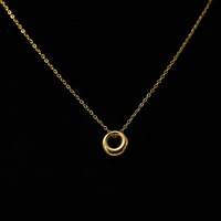 BINSHUO Collier pendentif en acier inoxydable plaqué or 18 carats pour femme Style minimaliste Design circulaire délicat Cadeau chrétien à la mode