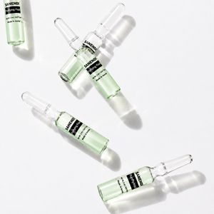 Suero de Ácido Hialurónico, Centella y Vitamina C para el Contorno de Ojos, Mezcla Adecuada, Certificado Halal, Kit de Prueba para Importación al Medio Oriente - Product Image 2