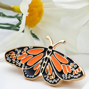 Üretici özel toptan yaka <span class=keywords><strong>Pin</strong></span> ay kelebek güve logosu rozeti çinko alaşım <span class=keywords><strong>Metal</strong></span> broş ay yıldız işareti özel emaye <span class=keywords><strong>Pin</strong></span> - Product Image 1