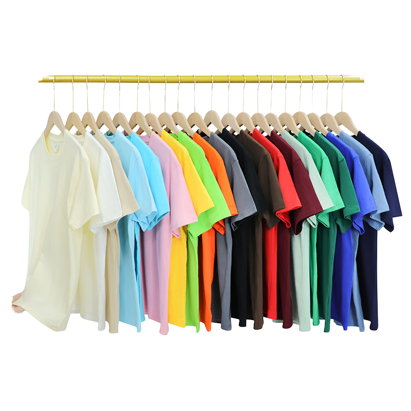 Venta al por mayor, camiseta 100% algodón 210GSM teñida lisa en blanco con cuello redondo, camiseta transpirable de punto de gran tamaño con hombros caídos