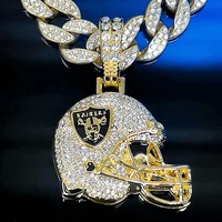 Collar para Hombre con Colgante de Casco de los Raiders, Serie Personalizada con Diamantes, Estilo Hip Hop Europeo Americano, Deportivo, PD3177
