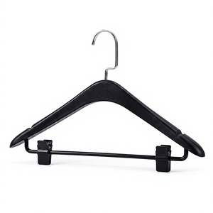 <span class=keywords><strong>Cintre</strong></span> en plastique robuste antidérapant à épaules larges pour costumes et chemises, idéal pour les chambres d'hôtel - Product Image 1