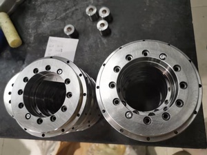 EFANT 축방향 레이지 수잔 베어링 YRT50 YRT260 YRT325 YRT395 YRT80 P4 GCr15 슬루잉 링 베어링 - Product Image 3