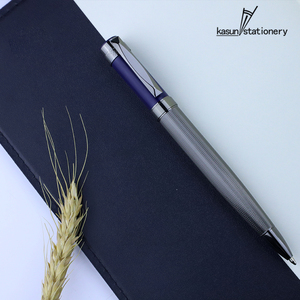 Penna di Lusso in Metallo Incisa con Elegante Logo Personalizzato, Penna a Sfera Regalo e Fornitore - Product Image 4
