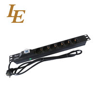 Bloc d'alimentation PDU 19 pouces 6 ou 8 prises 1U en alliage d'aluminium DIN49440 avec protection contre les surtensions certifié CE 16A pour racks de serveurs