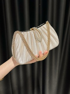 Nouveau sac de soirée plissé, sac à main de couleur unie, simple, élégant, tendance, pour cheongsam, banquet, mariage, fête, pour femmes - Product Image 6