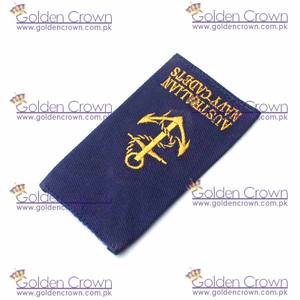 Épaulettes en tissu 3D personnalisées avec perles brodées et fermeture auto-agrippante pour insignes de grade de cadet ou de marin commandant - Product Image 4