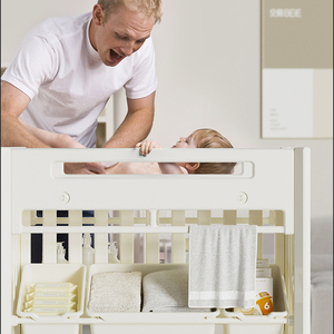 Fasciatoio Stabile per Neonati con Capacità di Carico di 75 kg, Tavolo da Bagno e Lettino per Neonati - Product Image 4