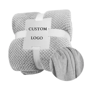 Manta de franela de piña a cuadros suave para el hogar de lujo personalizada, textiles para el hogar, mantas de lana Coral de poliéster para invierno, tamaño King - Product Image 1