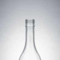Bouteille à épaule inclinée en verre extra clair de 70 cl pour emballage d'eau premium avec fond profond Shandong JB GLASS